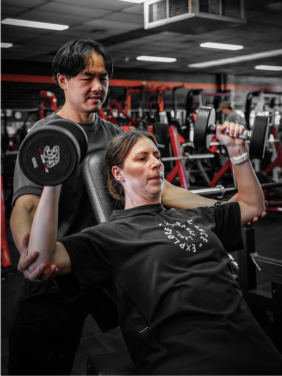 Daryl Leong, Senior Physiotherapist and S&C Coach, Melbourne — coaching a dumbbell press